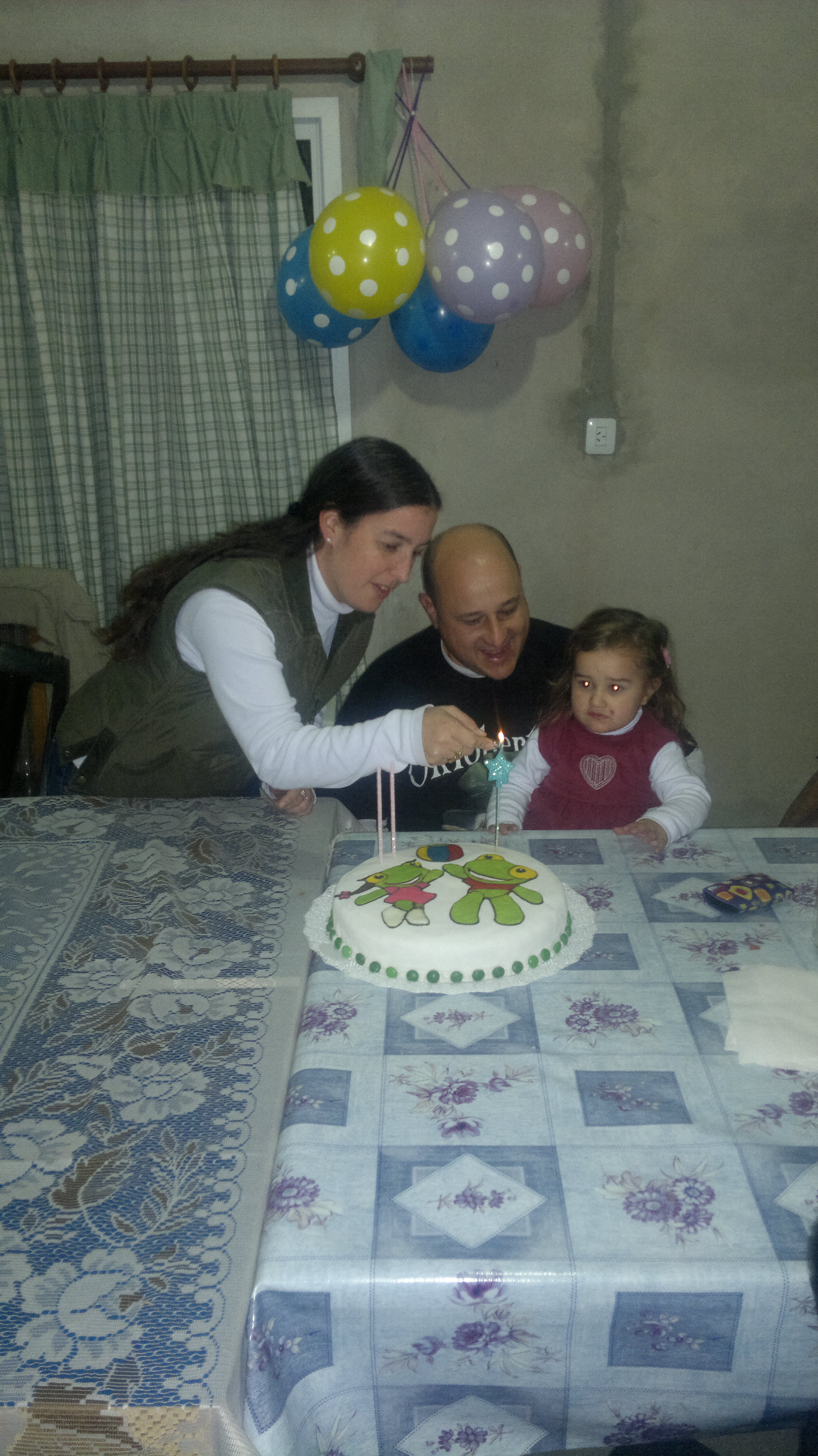 fotos/2012-06-10 - Cumple Iara y Nestor/10062012085.jpg